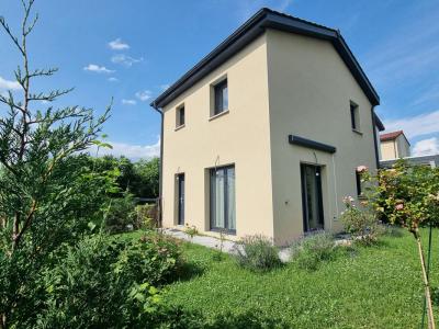 For sale Trevoux 4 rooms 81 m2 Ain (01600) photo 0