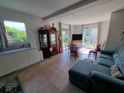 For sale Trevoux 4 rooms 81 m2 Ain (01600) photo 1