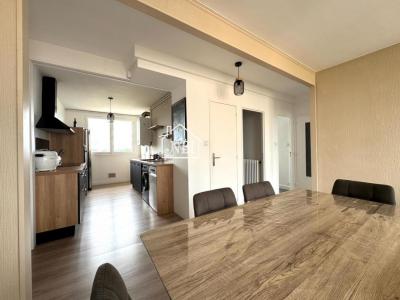 Annonce Location 3 pices Appartement Laval 53