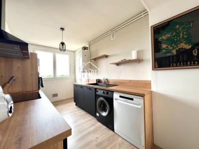 Louer Appartement Laval 800 euros