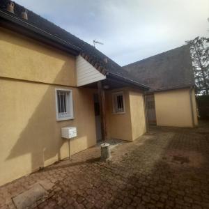 For rent Buxieres-les-mines 1 room 36 m2 Allier (03440) photo 0