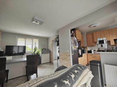 For sale Plaisir 5 rooms 81 m2 Yvelines (78370) photo 2