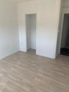 Louer Appartement Nouzonville 386 euros
