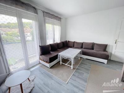 For sale Grand-charmont 3 rooms 64 m2 Doubs (25200) photo 2