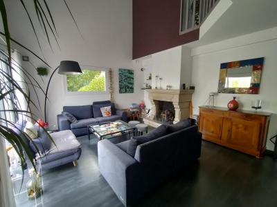 For sale Guerande 7 rooms 258 m2 Loire atlantique (44350) photo 2