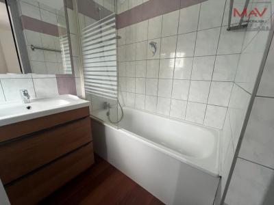 For rent Lille 3 rooms 64 m2 Nord (59000) photo 3
