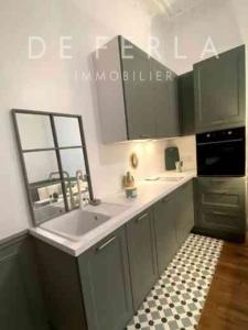 Acheter Appartement Paris-7eme-arrondissement 583000 euros