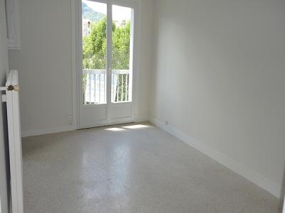 For rent Beaumont 1 room 30 m2 Puy de dome (63110) photo 2