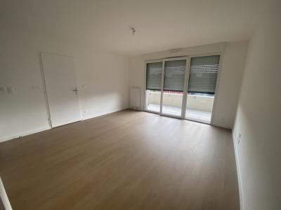 For rent Saint-herblain 2 rooms 44 m2 Loire atlantique (44800) photo 1