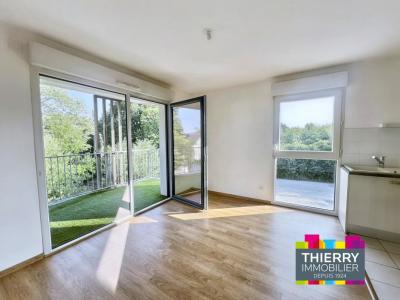 For sale Nantes 2 rooms 45 m2 Loire atlantique (44300) photo 2