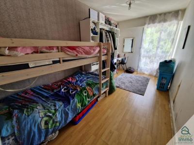 For sale Angouleme 3 rooms 71 m2 Charente (16000) photo 2