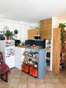 For rent Paris-14eme-arrondissement 2 rooms 42 m2 Paris (75014) photo 0
