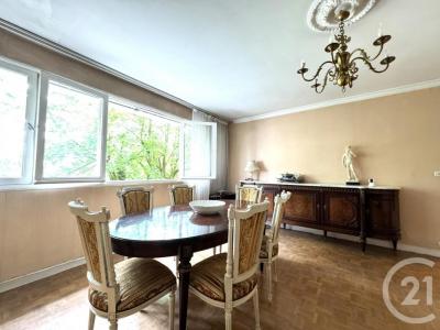 For sale Fontenay-sous-bois 5 rooms 87 m2 Val de Marne (94120) photo 3