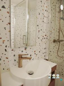 Louer Appartement Rousses 790 euros