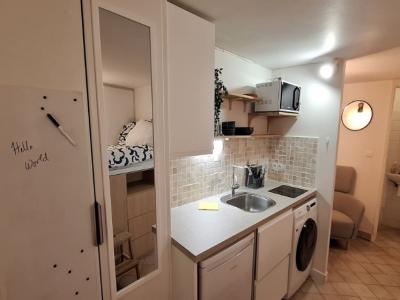 Louer Appartement 12 m2 Paris-4eme-arrondissement