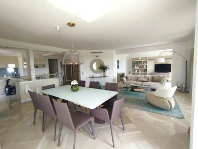 For sale ILE DE CANNES MARINA 5 rooms 132 m2 Alpes Maritimes (06210) photo 4