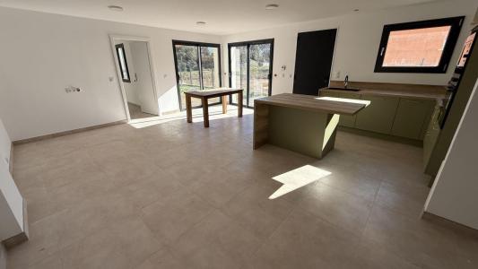 For sale 4 rooms 97 m2 Herault (34210) photo 3