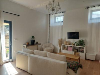 For sale ENTRE FLEURANCE ET AUCH 5 rooms 120 m2 Gers (32500) photo 3