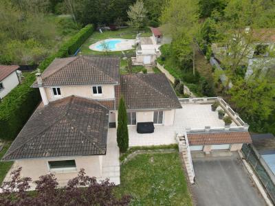 For sale CENTRE VILLAGE 9 rooms 225 m2 Ain (01480) photo 0