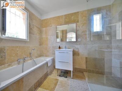 Louer Maison 150 m2 Uzes