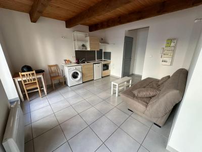 For rent Salon-de-provence 1 room 21 m2 Bouches du Rhone (13300) photo 3