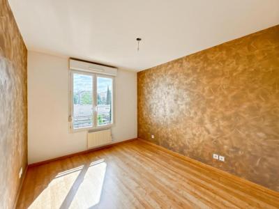 For sale Lyon-3eme-arrondissement 3 rooms 70 m2 Rhone (69003) photo 3
