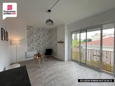 For sale Royan 2 rooms 31 m2 Charente maritime (17200) photo 2