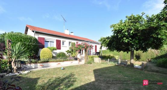 For sale Maulevrier 6 rooms 129 m2 Maine et loire (49360) photo 0