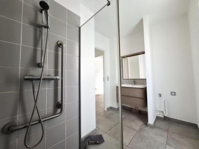 Louer Appartement Saint-pierre 898 euros
