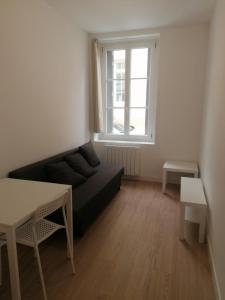For rent Lyon-9eme-arrondissement 2 rooms 28 m2 Rhone (69009) photo 0