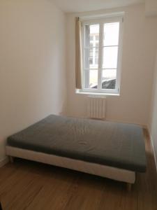 For rent Lyon-9eme-arrondissement 2 rooms 28 m2 Rhone (69009) photo 2