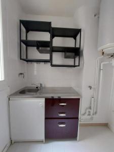 For rent Paris-17eme-arrondissement 2 rooms 30 m2 Paris (75017) photo 3