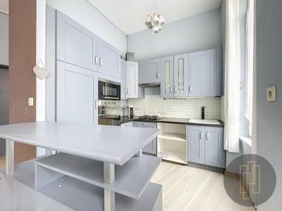 For sale Villeurbanne 3 rooms 72 m2 Rhone (69100) photo 2