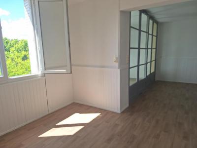 Louer Appartement 79 m2 Carpentras