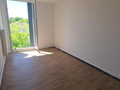 Louer Appartement Carpentras 720 euros