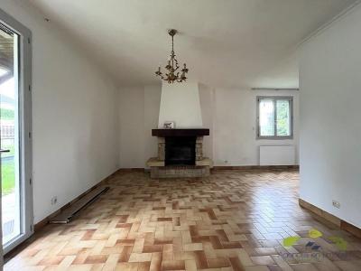For rent Saint-leonard-de-noblat 3 rooms 73 m2 Haute vienne (87400) photo 2
