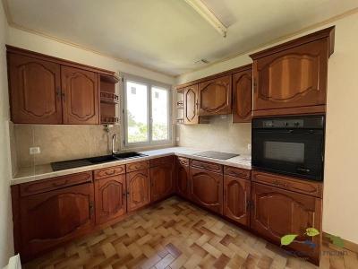 For rent Saint-leonard-de-noblat 3 rooms 73 m2 Haute vienne (87400) photo 4