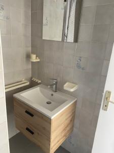 For rent Brest 1 room 17 m2 Finistere (29200) photo 2