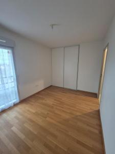 For rent Saint-vallier 2 rooms 52 m2 Saone et loire (71230) photo 3