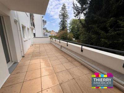 For sale Nantes 3 rooms 64 m2 Loire atlantique (44000) photo 1