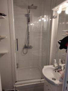 Louer Appartement Paris-18eme-arrondissement 867 euros