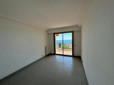 For sale Nice 3 rooms 73 m2 Alpes Maritimes (06200) photo 4
