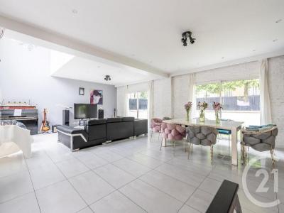 For sale Fontenay-sous-bois 7 rooms 174 m2 Val de Marne (94120) photo 4
