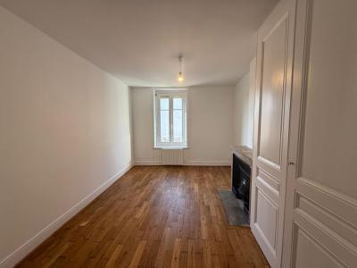For rent Lyon-7eme-arrondissement 1 room 48 m2 Rhone (69007) photo 0