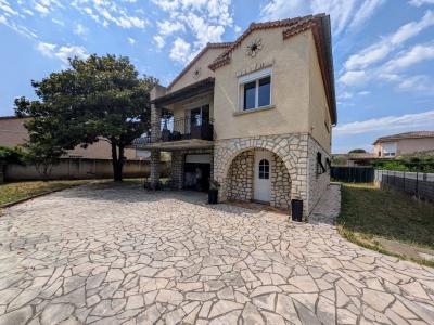 For sale VILLAGE 8 rooms 163 m2 Gard (30200) photo 3