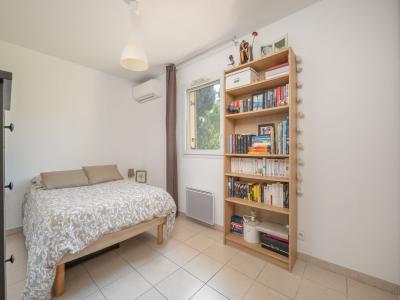 For sale 4 rooms 82 m2 Bouches du Rhone (13190) photo 4