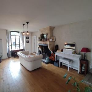 Annonce Vente 8 pices Maison  17