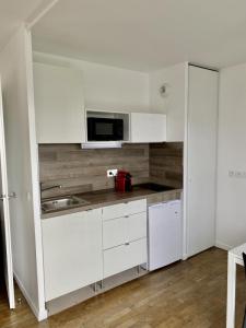 For rent Courdimanche 1 room 31 m2 Val d'Oise (95800) photo 2