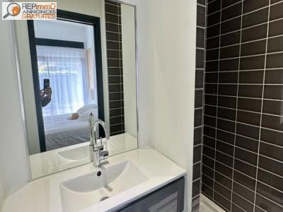 For rent Aix-en-provence 5 rooms 130 m2 Bouches du Rhone (13090) photo 4