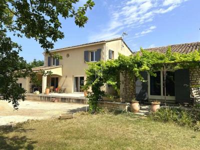 For sale Eyragues 7 rooms 250 m2 Bouches du Rhone (13630) photo 1